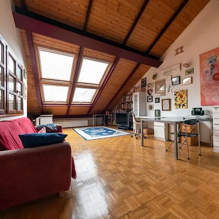 Duplex En El Centro * Oviedo